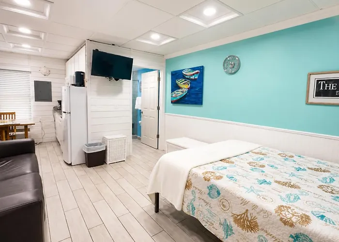 Remodeled View Walk To The Hangout * Gulf Shores
